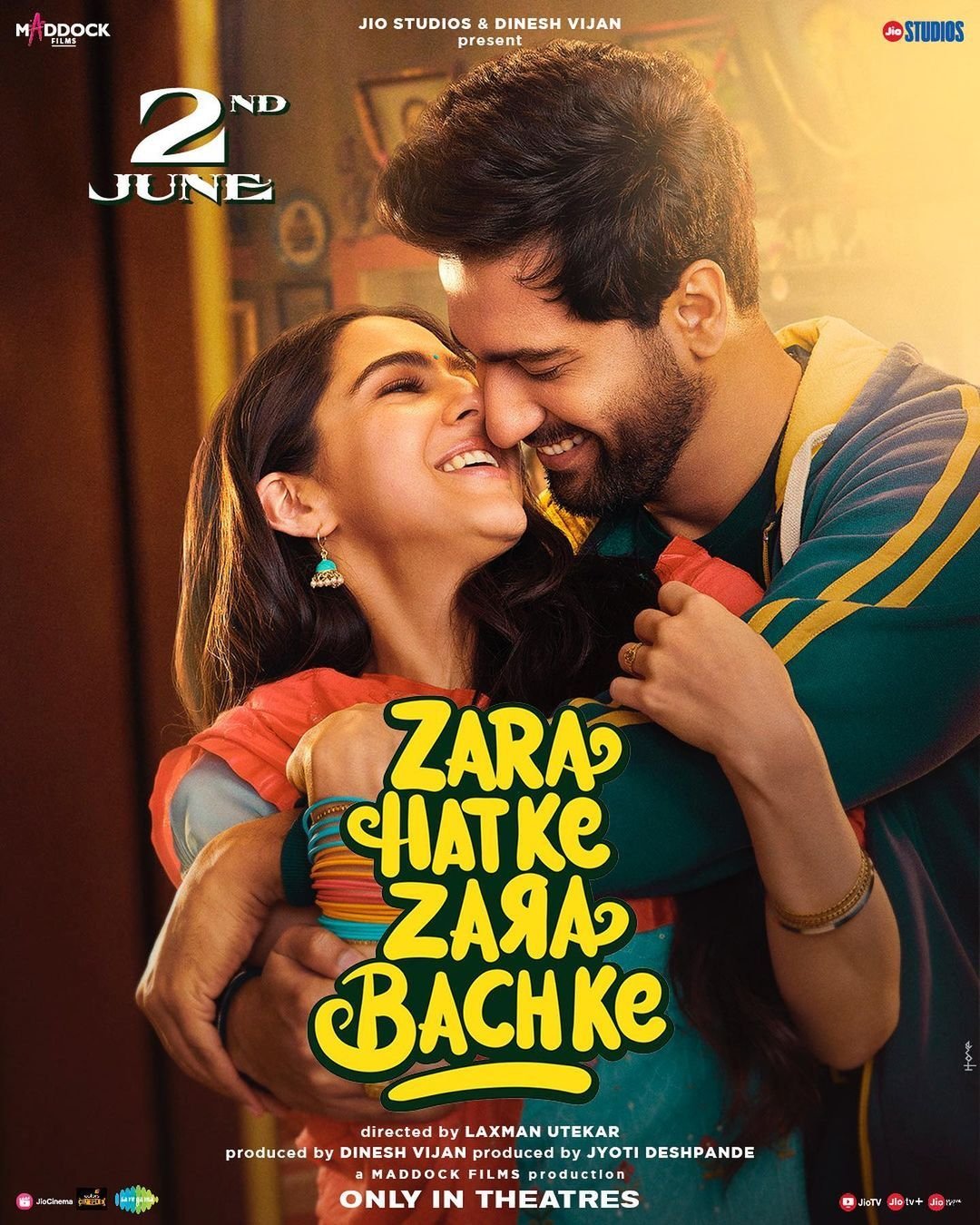 Zara Hatke Zara Bachke